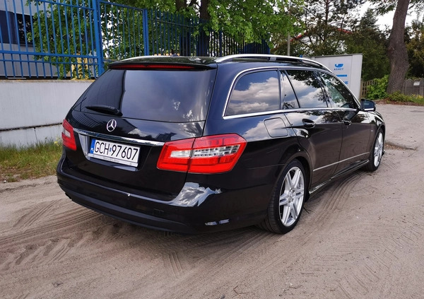 Mercedes-Benz Klasa E cena 44900 przebieg: 280000, rok produkcji 2010 z Czersk małe 254